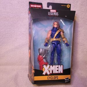 Hasbro Marvel Legends Series X-Men Cyclops 6-inch Scale Action Figure Box Damage